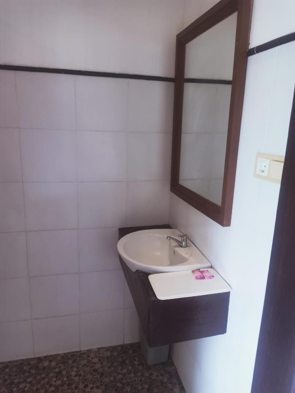 אמד Fishermen'S Guesthouse מראה חיצוני תמונה